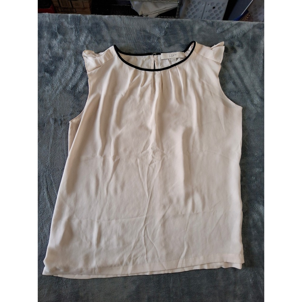 Loft Womens Sleeveless Blouse Cream Black Trim Ruffle Shoulder Pleated Small